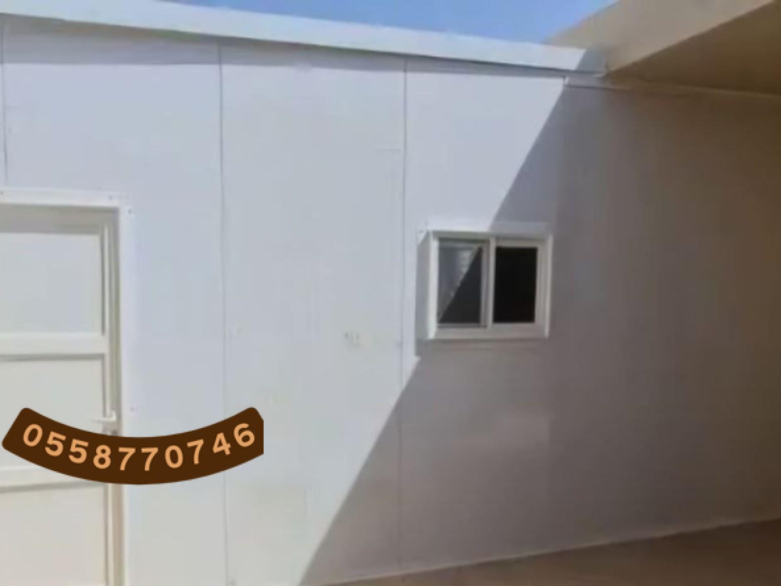بناء غرف ومستودعات ساندوتش بنل في جدة